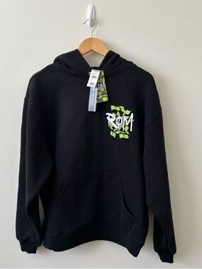 Tilly’s ROM Men’s Black Hoodie Fleece Stacks Sweatshirt  Large